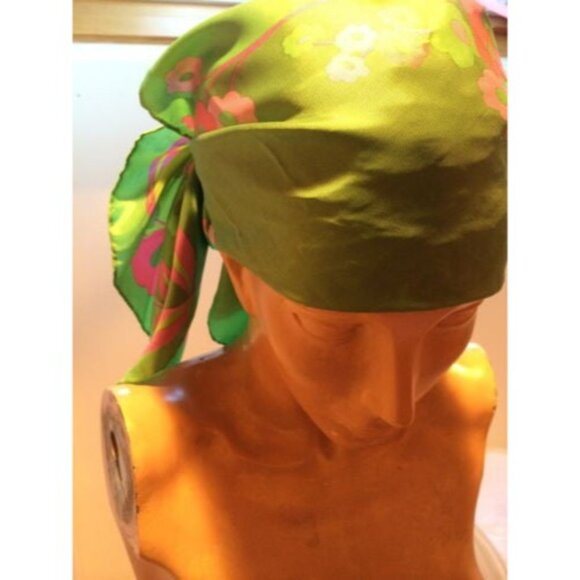 Vintage Green Pink Floral Silk Square Scarf Midcentury Design - Picture 6 of 11